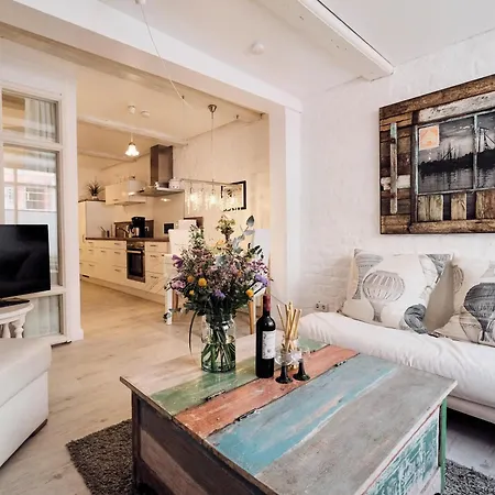 Altstadtapartment - Mit Flair Und Gemuetlichkeit - Mit Eigenem Parkplatz Apartment *
